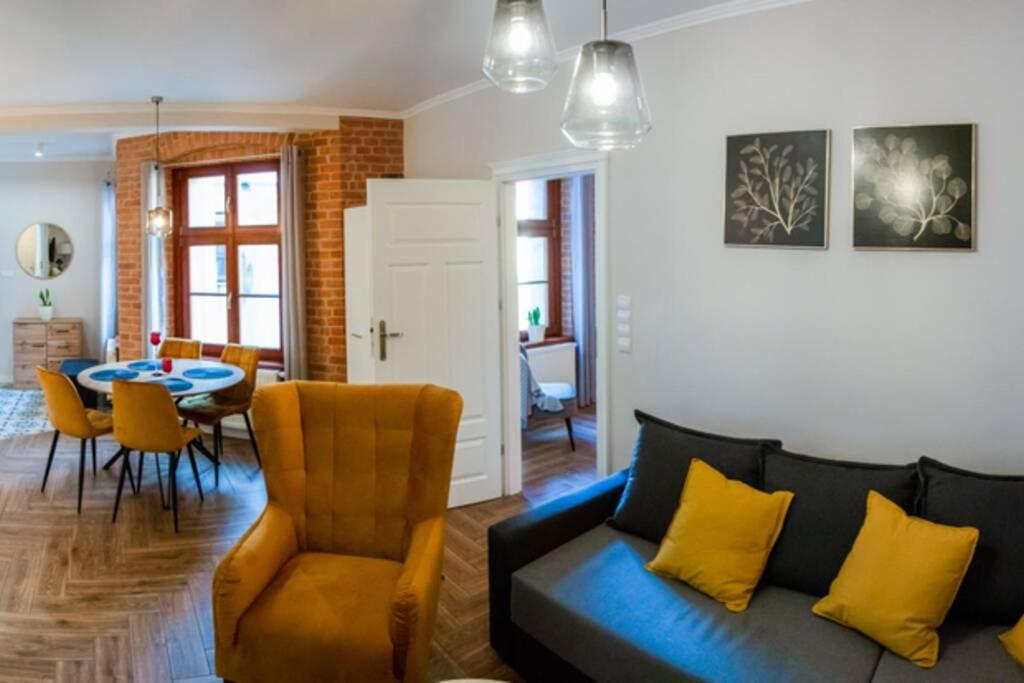 Ferienwohnung Gold Garden Thorn Exterior foto