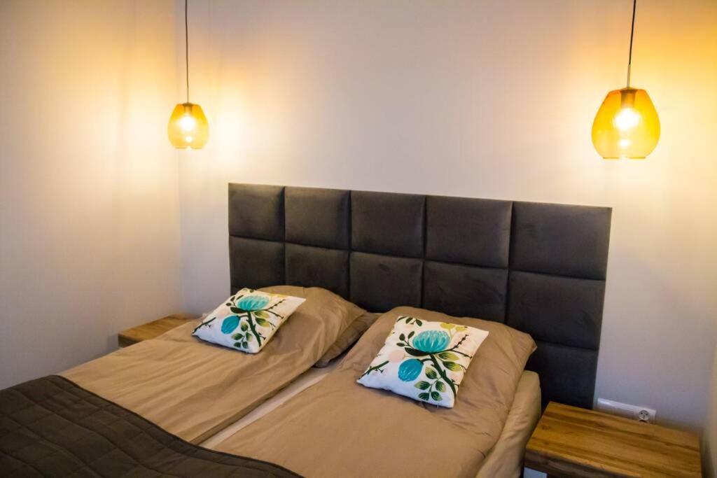 Ferienwohnung Gold Garden Thorn Exterior foto